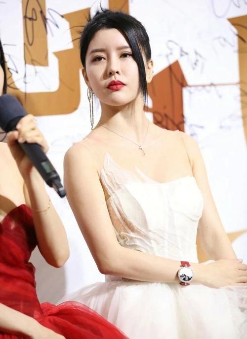 精品国产中文字幕在线漫画