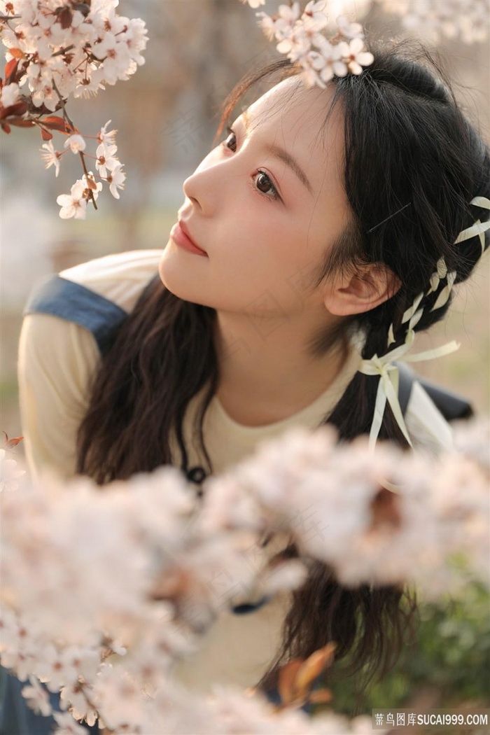 御姐主播白慰吃奶直播