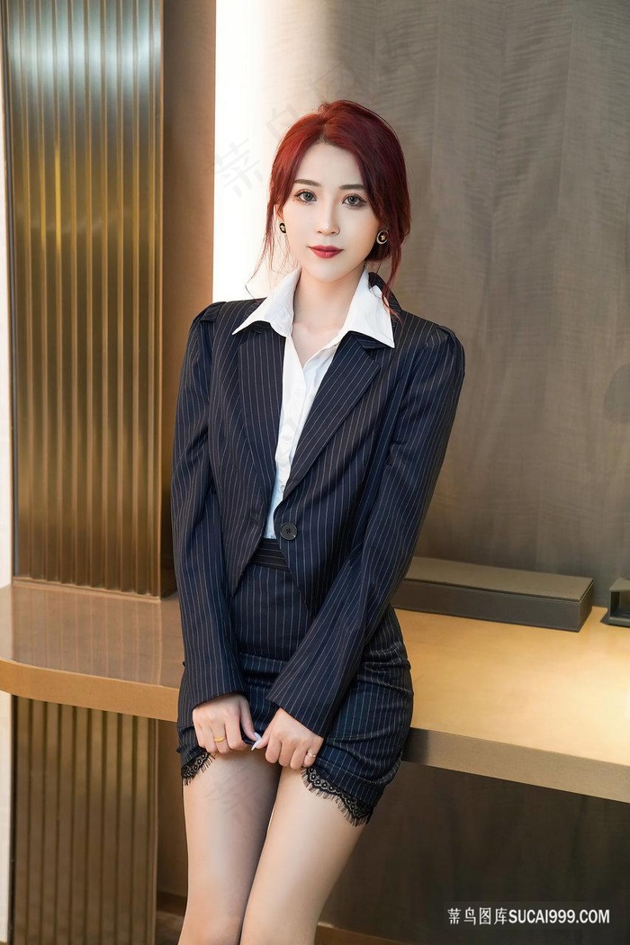 丰满女人得到滋润