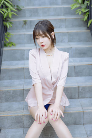 9992t影视传媒有限公司联系方式