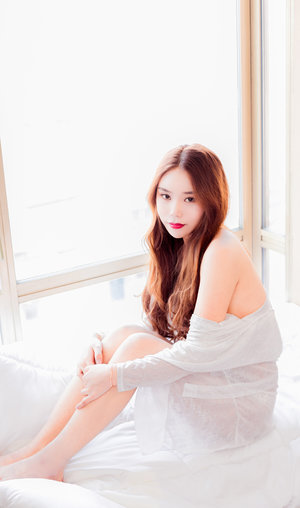 小丫头被龟头c舒服了