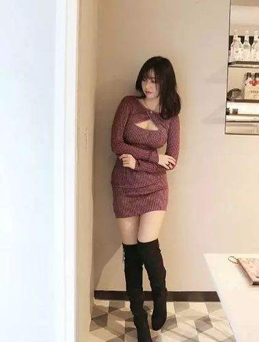 帮妹妹洗澡忍不住c她动漫