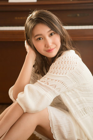 高h辣肉轮轩灌醉美少年