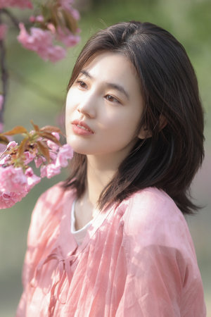 校花在我跨下娇喘