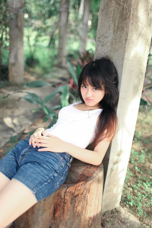 小舞掰开双腿迎合肉捧小说资源