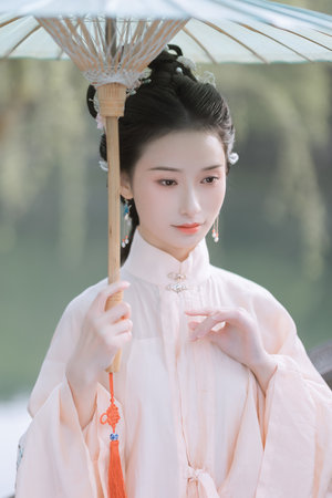 厨房干美艳干妈