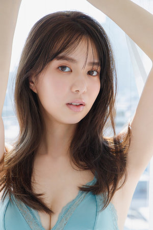 师生恋校园大尺度在线播放