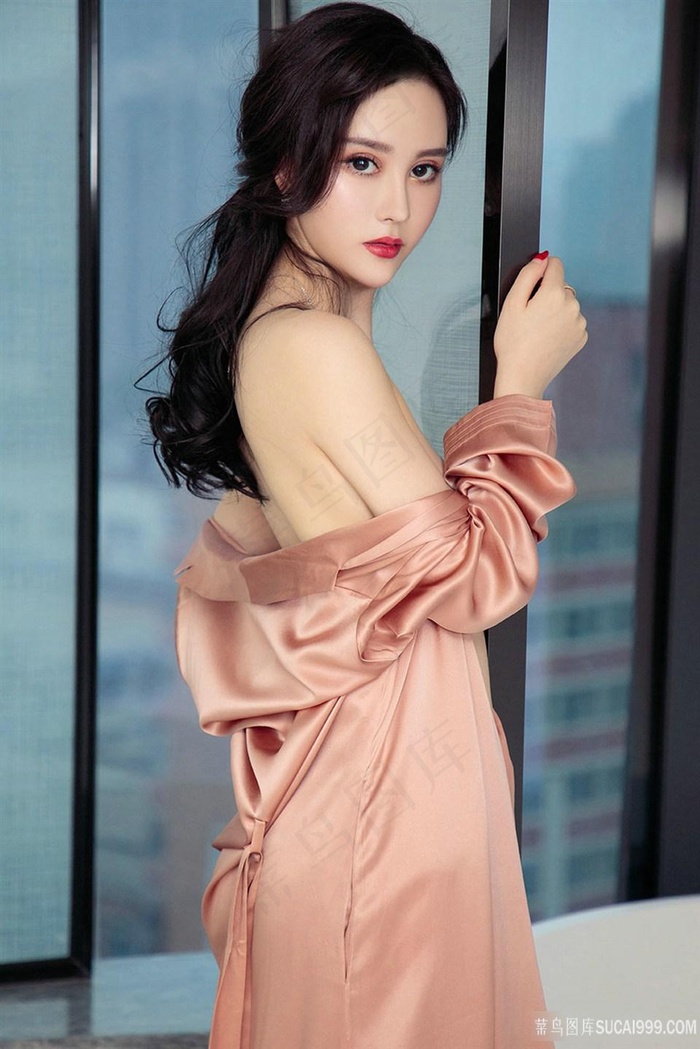 亚州免费高清国产视频