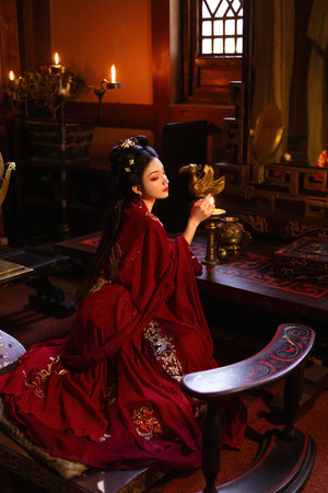 爸爸冲破了女儿那层障碍