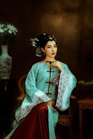 黑丝乳教师妈妈