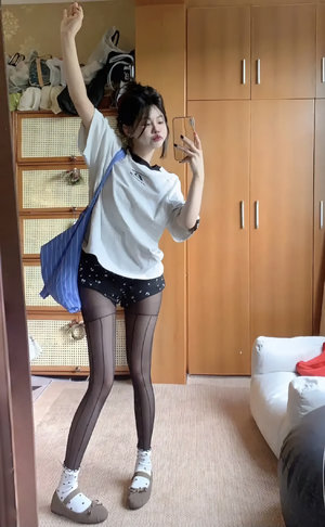 欧美重口另类老女人高清